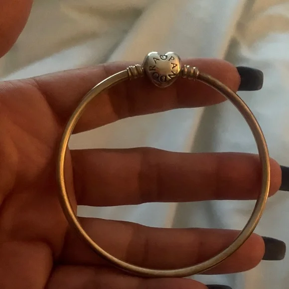 Pandora Silver Heart Charm Bracelet - Picture 2 of 4